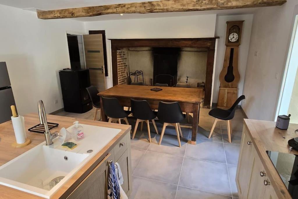 Villa Aux Deux Marronniers Cathares à Castelnau-de-Lévis Extérieur photo